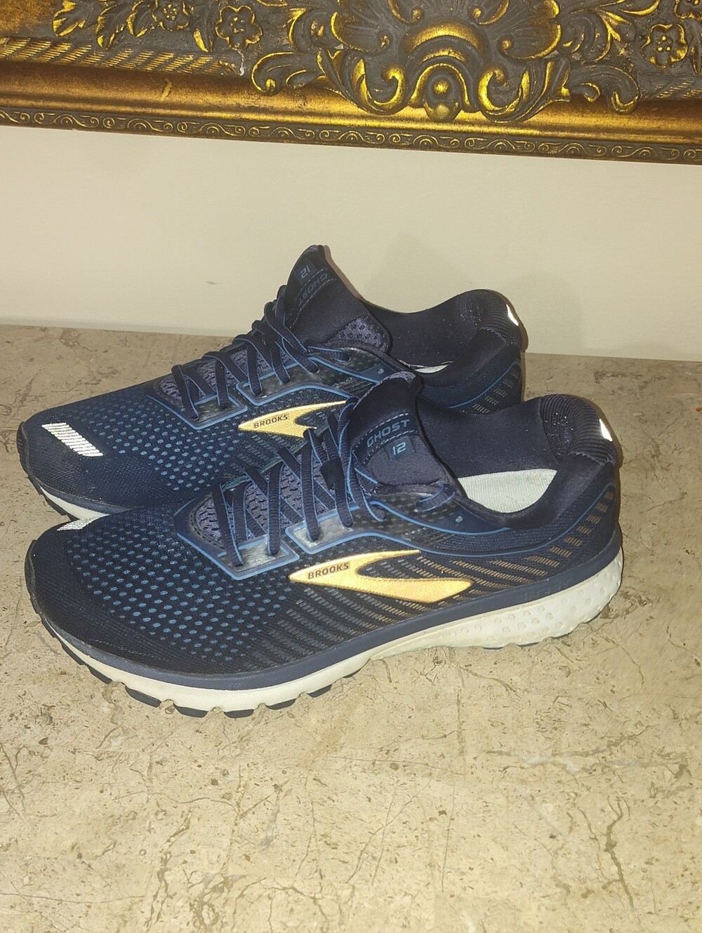 Brooks Ghost 12 Men's Navy and Gold Athletic Running Shoes